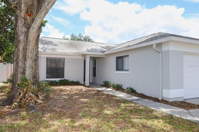 1047 ABELL CIRCLE, Oviedo, FL 32765