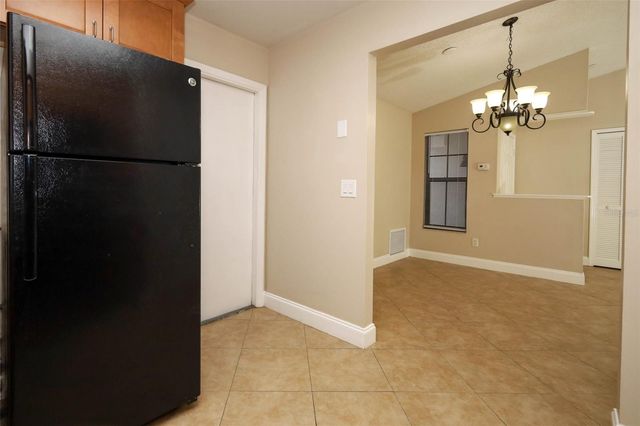 1047 ABELL CIRCLE, Oviedo, FL 32765