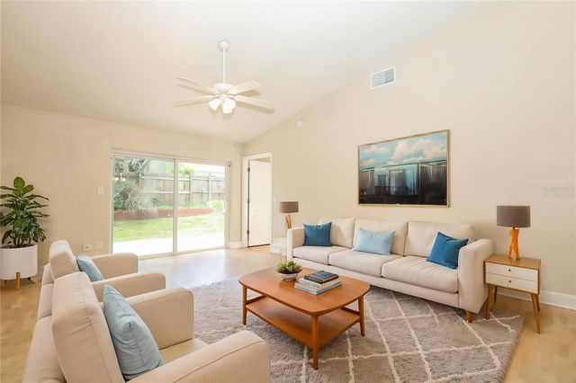 1047 ABELL CIRCLE, Oviedo, FL 32765