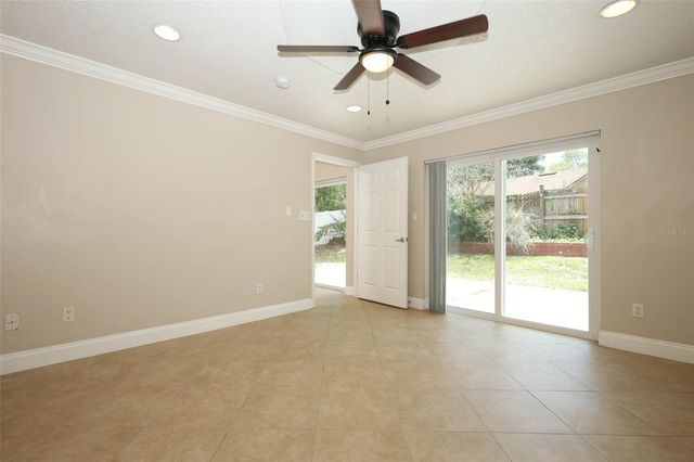 1047 ABELL CIRCLE, Oviedo, FL 32765