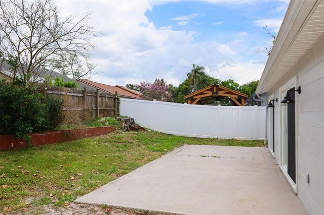 1047 ABELL CIRCLE, Oviedo, FL 32765