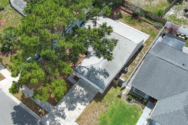 1047 ABELL CIRCLE, Oviedo, FL 32765