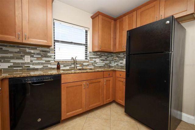 1047 ABELL CIRCLE, Oviedo, FL 32765