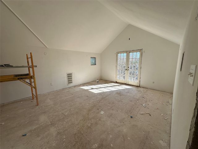 170 Scarlet Harts LN, Dale, TX 78616