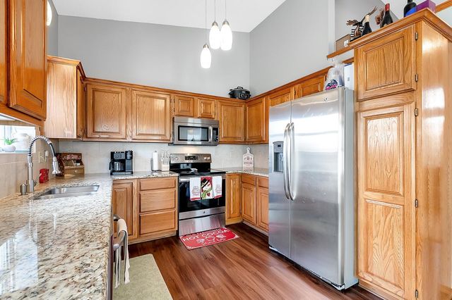 3610 Whispering Brook St, Wichita, KS 67220