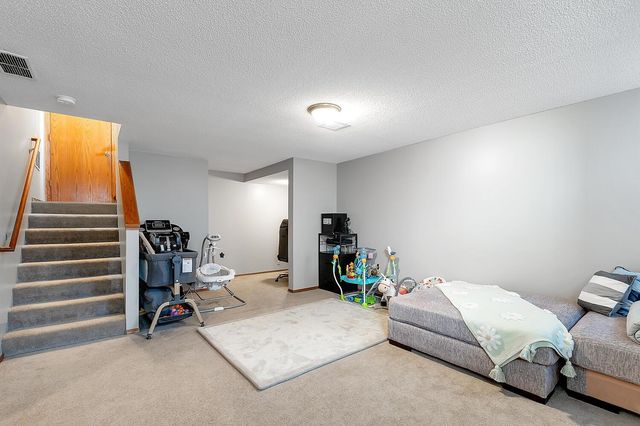 3610 Whispering Brook St, Wichita, KS 67220