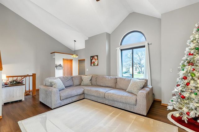 3610 Whispering Brook St, Wichita, KS 67220