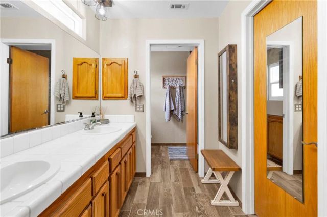 8173 Mono, Hesperia, CA 92345