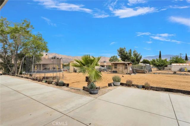 8173 Mono, Hesperia, CA 92345