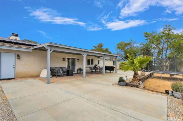 8173 Mono, Hesperia, CA 92345