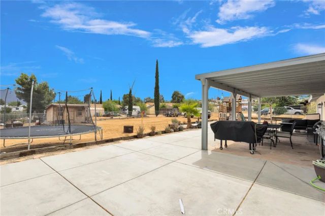 8173 Mono, Hesperia, CA 92345