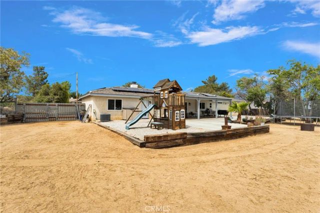 8173 Mono, Hesperia, CA 92345
