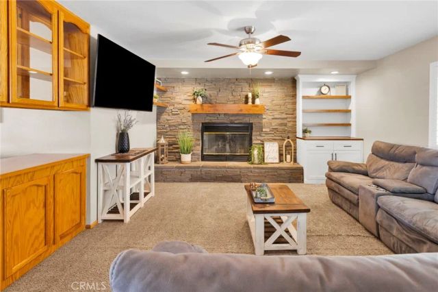 8173 Mono, Hesperia, CA 92345