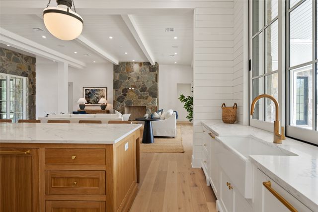 3810 Windward Way, Malakoff, TX 75148