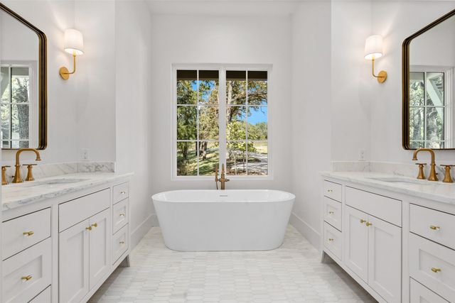 3810 Windward Way, Malakoff, TX 75148