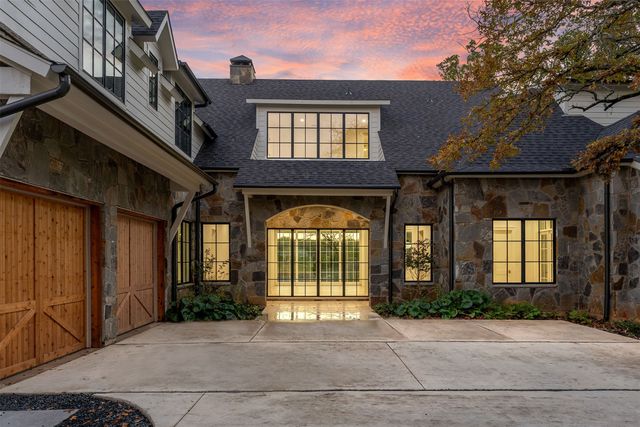 3810 Windward Way, Malakoff, TX 75148