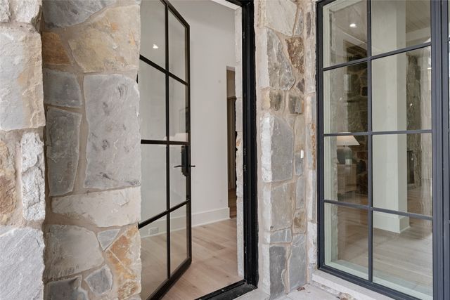 3810 Windward Way, Malakoff, TX 75148