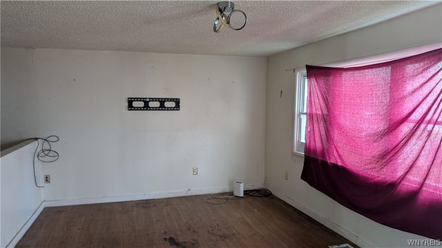 83 Thompson Street, Buffalo, NY 14207