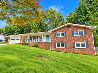 1300 Renee Drive SW, Lilburn, GA 30047