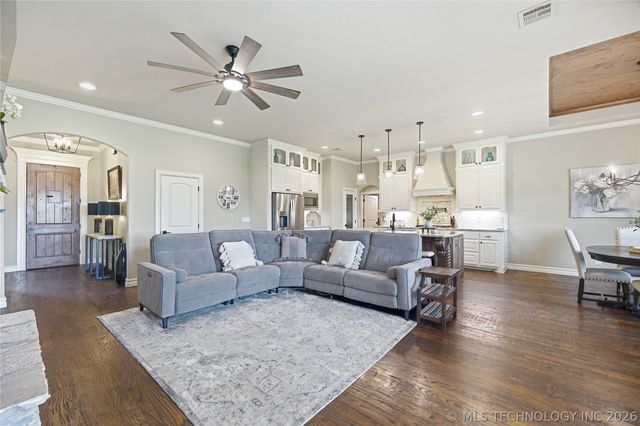 7915 N 149th East Avenue, Owasso, OK 74055