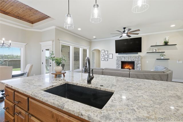 7915 N 149th East Avenue, Owasso, OK 74055