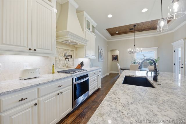 7915 N 149th East Avenue, Owasso, OK 74055