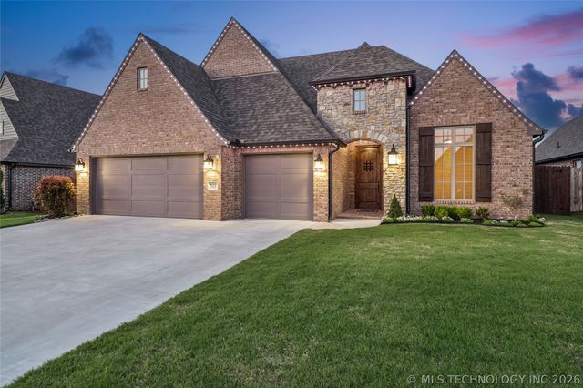 7915 N 149th East Avenue, Owasso, OK 74055