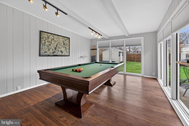 419 EDGEMOOR DR, Moorestown, NJ 08057
