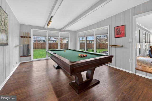 419 EDGEMOOR DR, Moorestown, NJ 08057