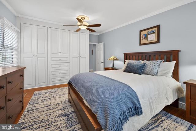 419 EDGEMOOR DR, Moorestown, NJ 08057