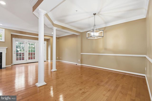 1789 DAWSON ST, Vienna, VA 22182