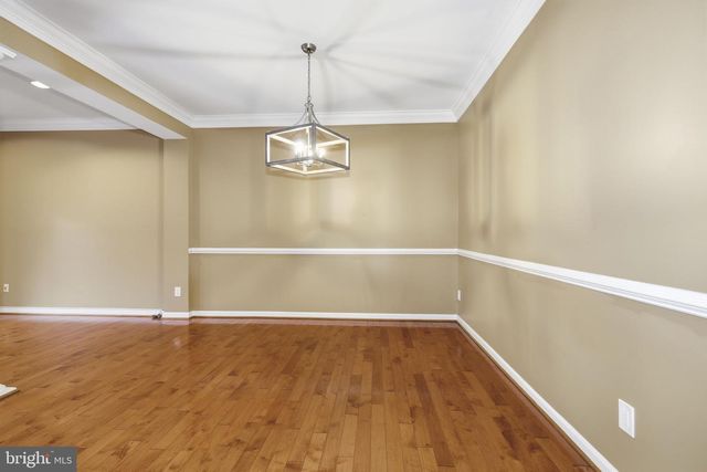 1789 DAWSON ST, Vienna, VA 22182