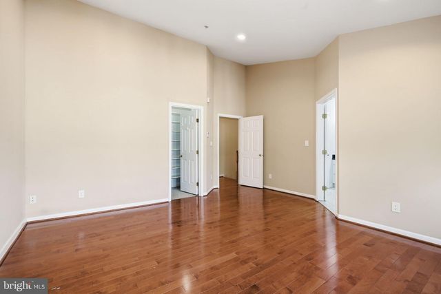 1789 DAWSON ST, Vienna, VA 22182