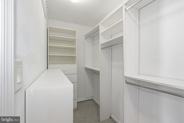 1789 DAWSON ST, Vienna, VA 22182
