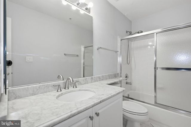 1789 DAWSON ST, Vienna, VA 22182