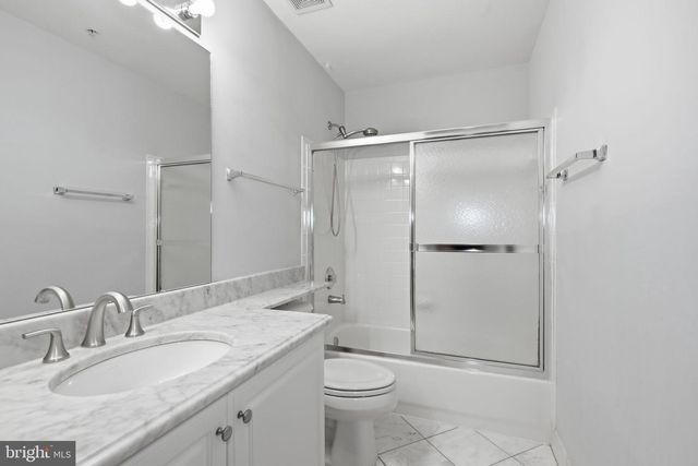 1789 DAWSON ST, Vienna, VA 22182