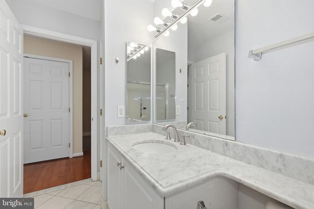 1789 DAWSON ST, Vienna, VA 22182