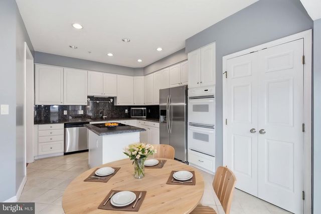 1789 DAWSON ST, Vienna, VA 22182