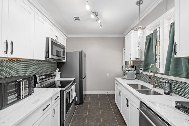 3350 HIGHLAND PARK PL, Memphis, TN 38111