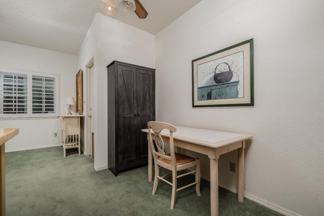 3058 Notre Dame Dr, Sacramento, CA 95826