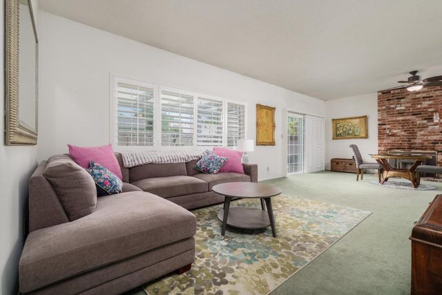 3058 Notre Dame Dr, Sacramento, CA 95826