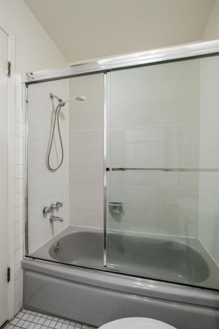 3058 Notre Dame Dr, Sacramento, CA 95826