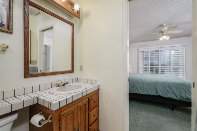 3058 Notre Dame Dr, Sacramento, CA 95826