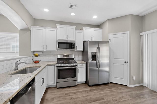 2837 Wilder Loop NE, Rio Rancho, NM 87144