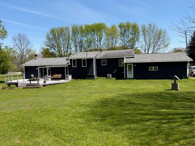 11218 ROUTE 97 Road N, Waterford, PA 16441