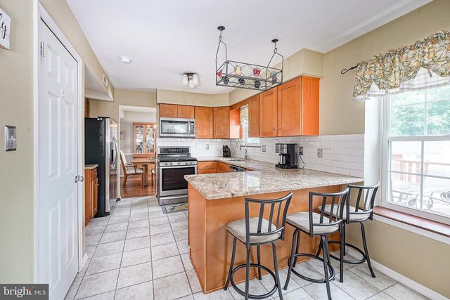 50 LONG BOW DR, Sewell, NJ 08080
