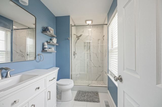 50 LONG BOW DR, Sewell, NJ 08080