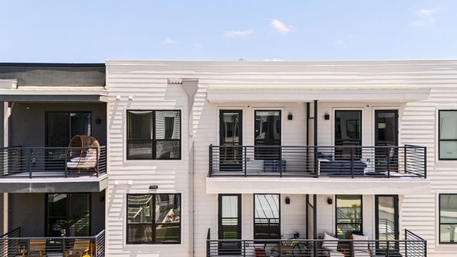 1701 Simond Ave 612, Austin, TX 78723