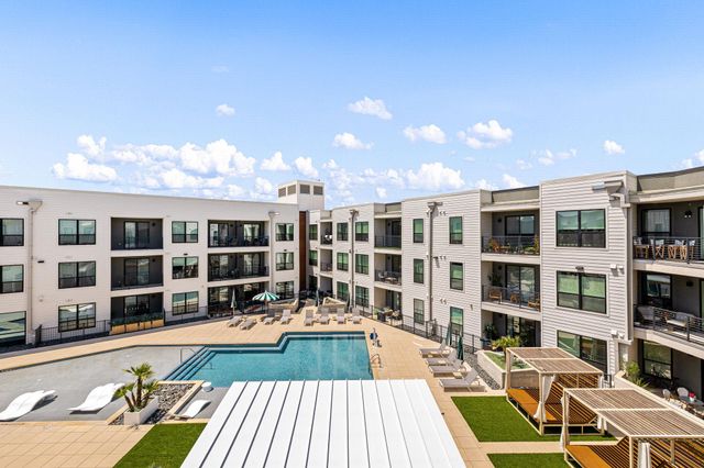 1701 Simond Ave 612, Austin, TX 78723