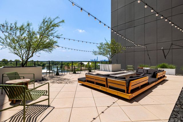 1701 Simond Ave 612, Austin, TX 78723
